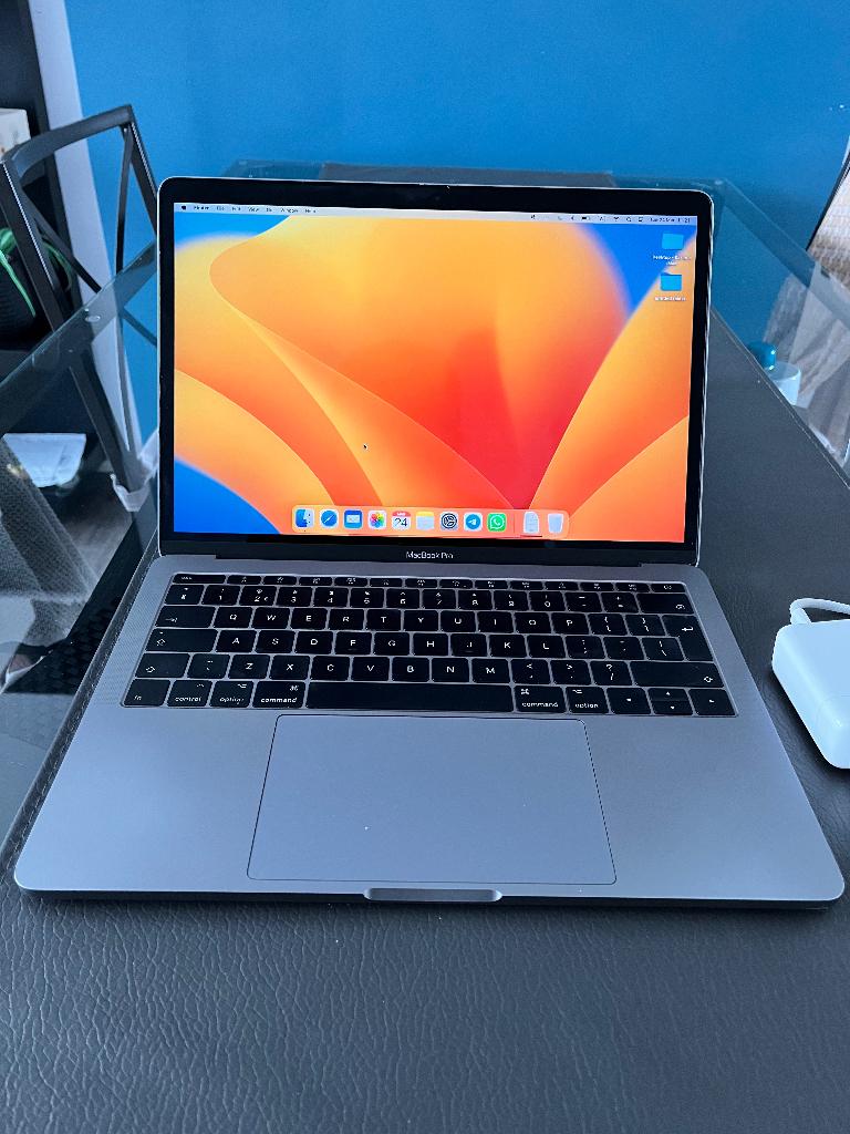 MacBook Pro 13" 2017, MacBook Pro, Gebruikt, 256 GB, 2 tot 3 Ghz