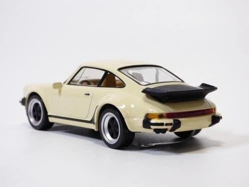 PORSCHE 911 - 930 TURBO beige 1/43 Norev, 70-72 avenue de Bohlen 69120 Vaulx-en-Velin, Auto, Norev, Ophalen of Verzenden