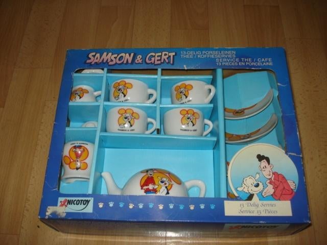 SAMSON & GERT,13 DELIG PORSELEINEN THEE/KOFFIESERVIES,DOOS, Huis en Inrichting, Keuken | Servies, Ophalen of Verzenden, Zo goed als nieuw
