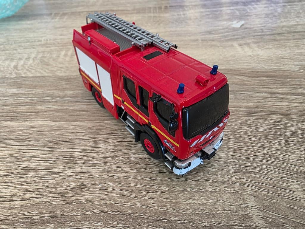 Renault Midlum FPTHR 1:64 Miniatuur, Ophalen of Verzenden, Gebruikt, Auto