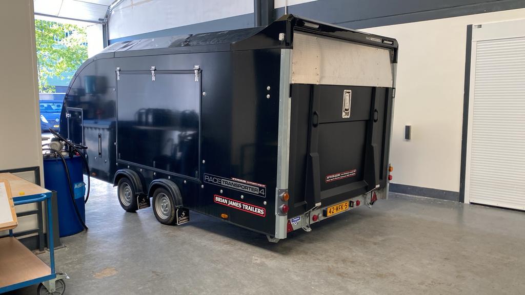 Brian James RT4 Racewagen Transporter, Auto diversen, Ophalen, Zo goed als nieuw