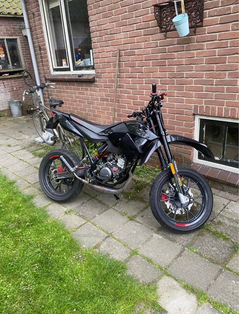 Malaguti xsm 50, 70 cc, Fietsen en Brommers, Brommers | Crossbrommers, Zo goed als nieuw, Overige merken, Ophalen