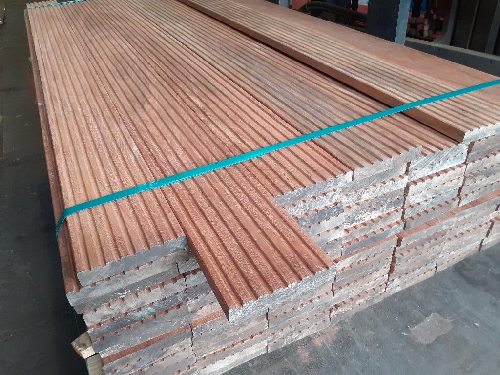 Partij 97 stuks hardhout vlonderplanken 25x140x2000mm, Tuin en Terras, Palen, Balken en Planken, Ophalen of Verzenden, 180 tot 250 cm