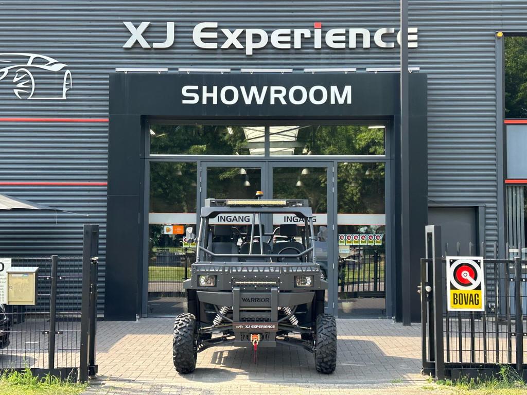 MASSIMO WARRIOR 1000 CC UTV AUTOMAAT 3 Pers 4X4 LIER LED BTW, Auto's, Automaat, Gebruikt, Lederen bekleding, Zwart