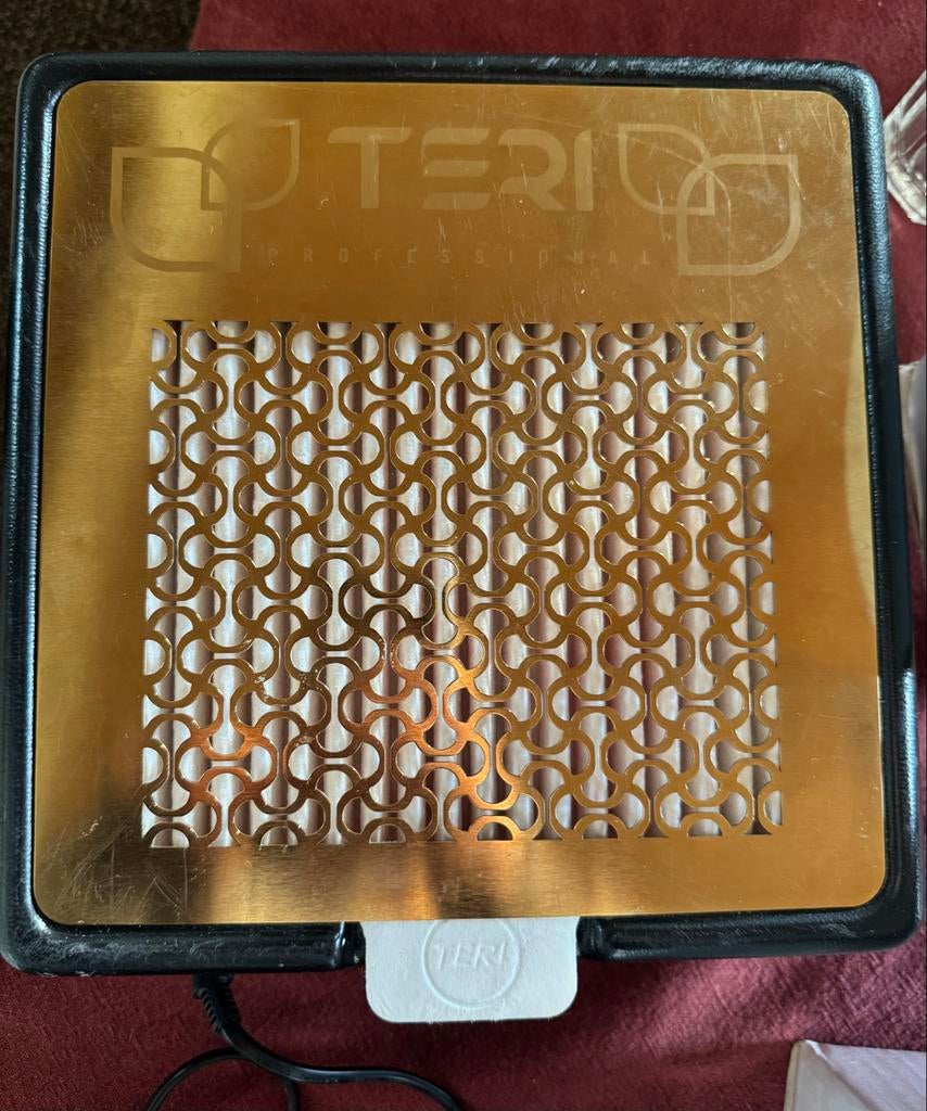 Teri nagelstofafzuiger - Professionele stofafzuiging, Gebruikt, Verzenden, Zwart, Handen en Nagels