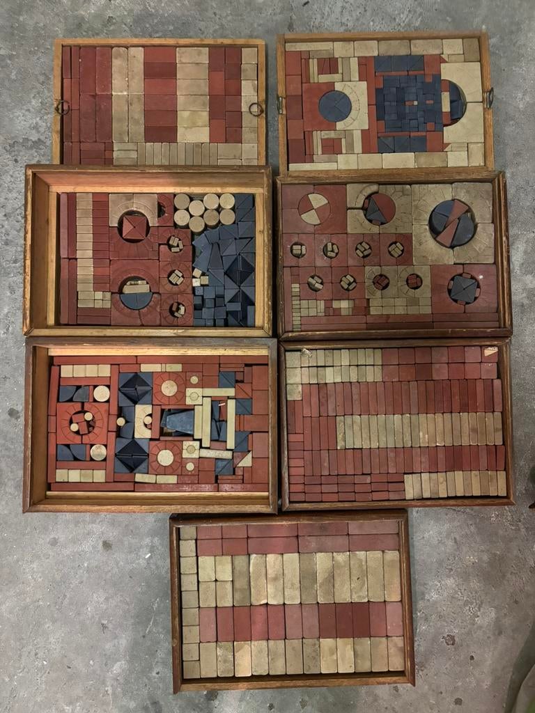 Zeven Anker stenen bouwdozen, Antiek en Kunst, Antiek | Speelgoed, Ophalen of Verzenden