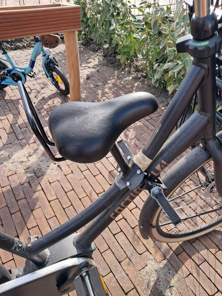 Kinderzadel voor op damesfiets - Veilig en comfortabel, Onbekend, Voorzitje, Ophalen of Verzenden, Gebruikt