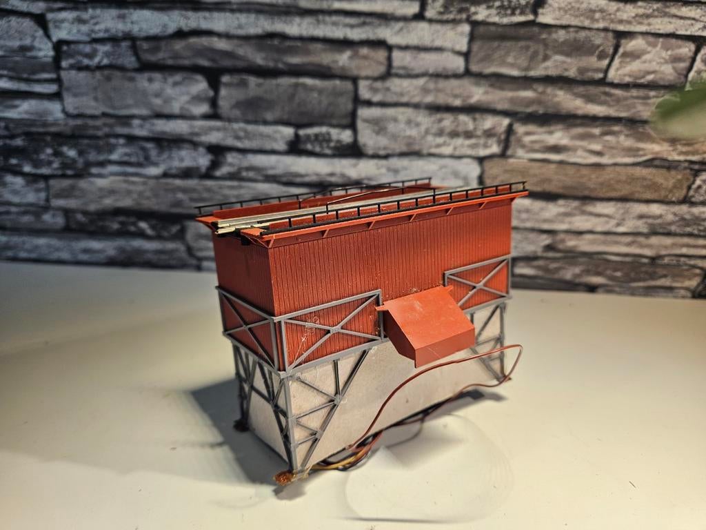 Sportbordes kolenstort N spoor modeltrein 1:160, Hobby en Vrije tijd, Modeltreinen | N-Spoor, Overige merken, Gebruikt, Gelijkstroom of Wisselstroom