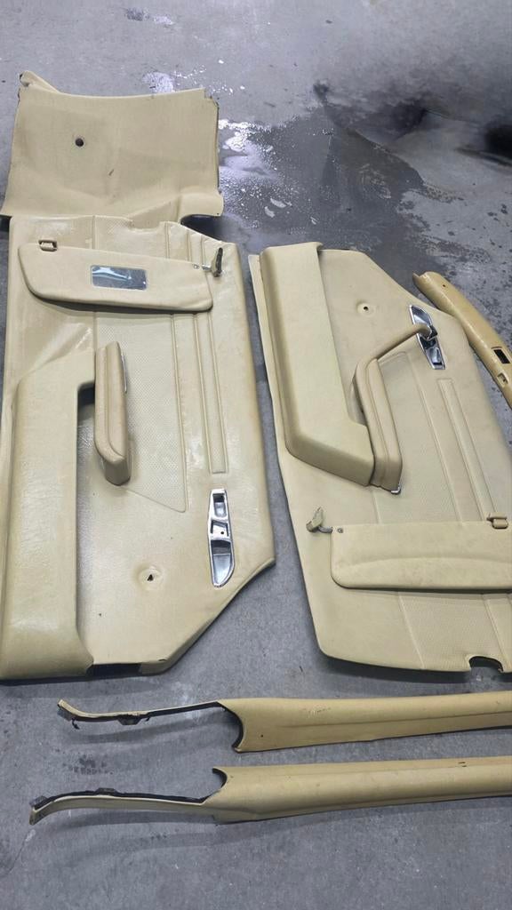 Interieur onderdelen Mercedes SL W107 - Beige, Auto-onderdelen, Ophalen of Verzenden, Gebruikt, Mercedes-Benz