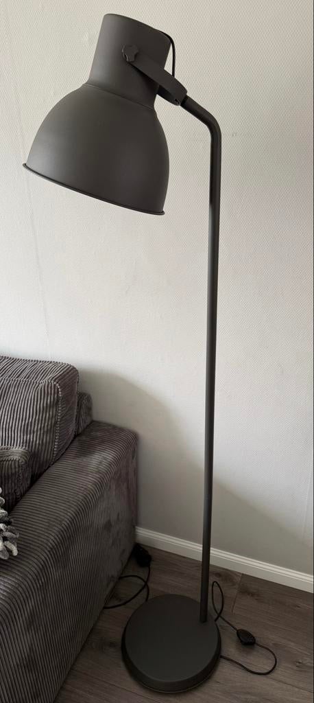 IKEA Hektar Staande Lamp - Donkergrijs, Ophalen, Zo goed als nieuw, Metaal, 150 tot 200 cm