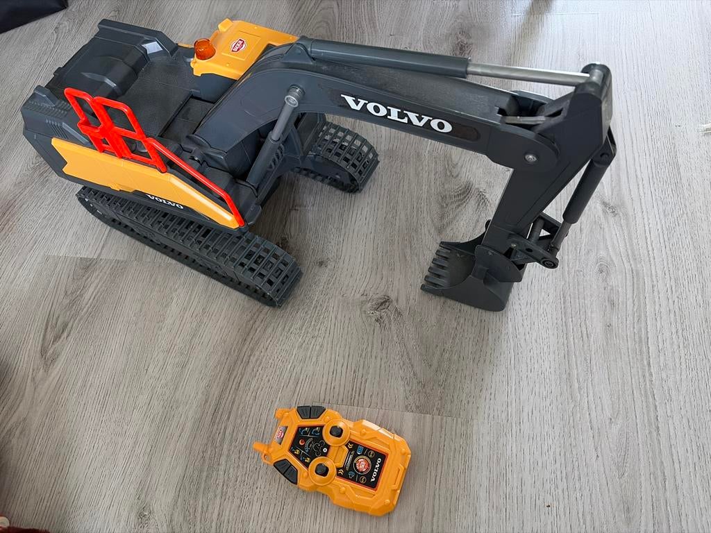 Volvo RC Graafmachine - Speelgoed, Ophalen of Verzenden, Gebruikt, Jongen of Meisje