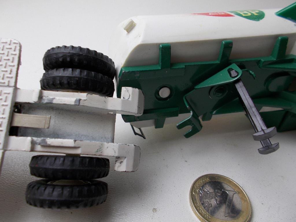 1963 Dinky Supertoys 887 TRACTEUR UNIC AIR BP TANKER I.g.st., Ophalen of Verzenden, Zo goed als nieuw, Bus of Vrachtwagen, Dinky Toys