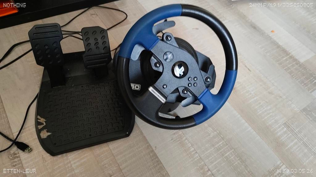 Thrustmaster T150 Force Feedback Stuur - Zo goed als nieuw, Ophalen of Verzenden, Zo goed als nieuw