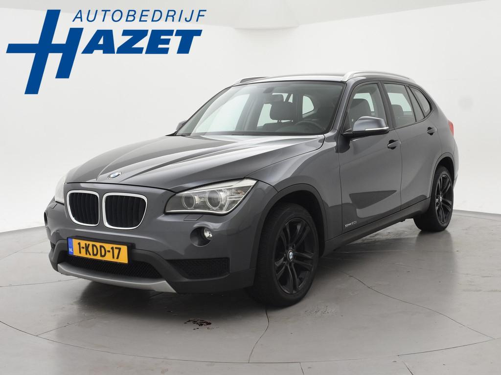 BMW X1 sDrive20i 184 PK UPGRADE EDITION + LEDER | XENON | NA, Auto's, X1, Euro 5, Achterwielaandrijving, Zwart