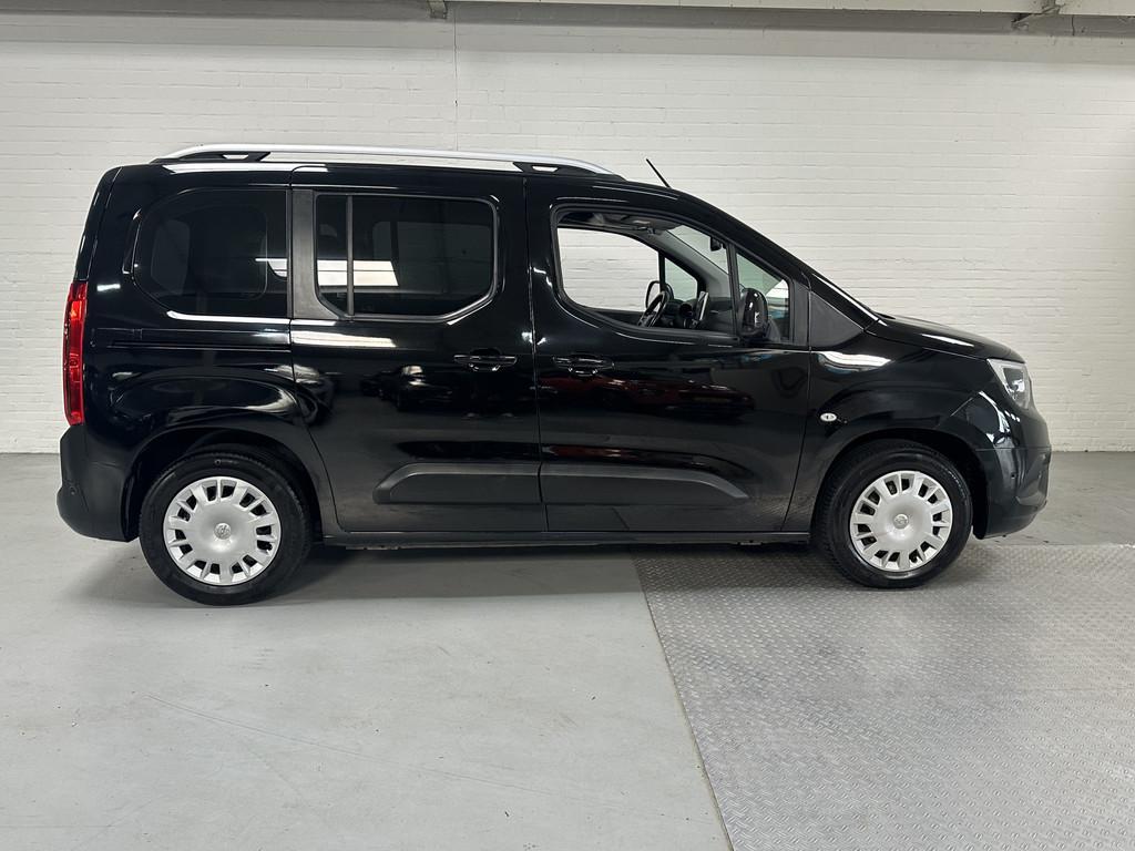 Opel Combo Tour 1.2 Turbo L1H1 Edition CLIMA /CRUISE/ CAMEA, Auto's, Opel, Voorwielaandrijving, Stof, Gebruikt, Euro 6