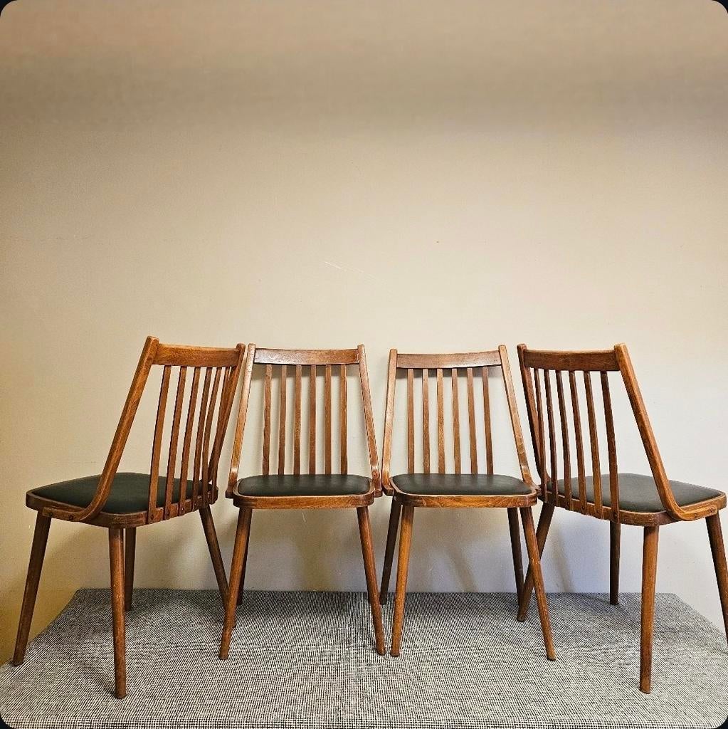 4 Vintage Retro Stoelen van Gábriel Frigyes, Hongarije, Gebruikt, Bruin, Ophalen of Verzenden, Vier