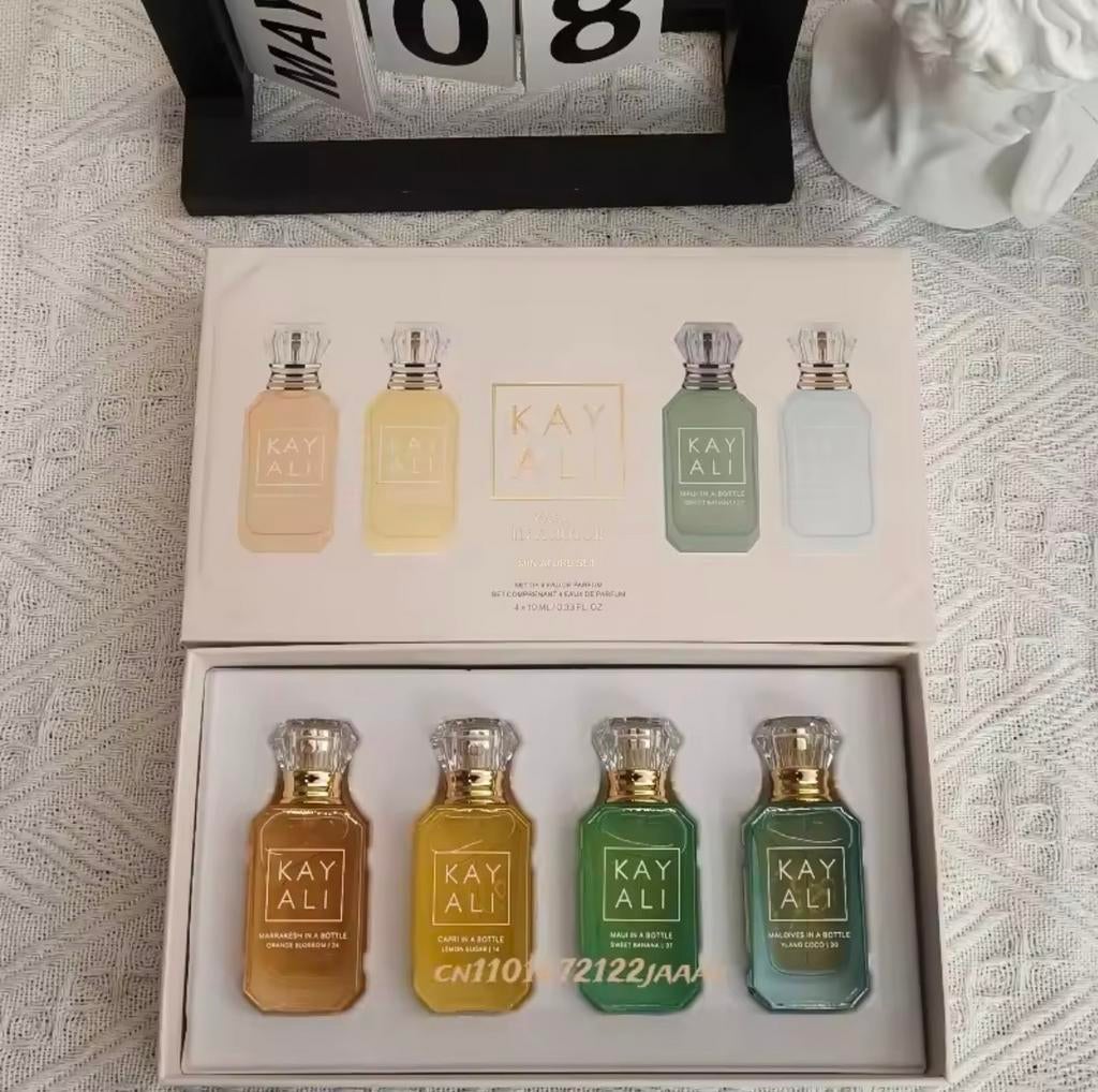 Miniatuur Parfum Set - Diverse Geuren, Sieraden, Tassen en Uiterlijk, Uiterlijk | Parfum, Ophalen of Verzenden, Nieuw