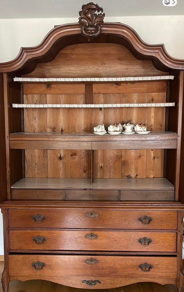 Vitrinekast eiken GRATIS, Ophalen