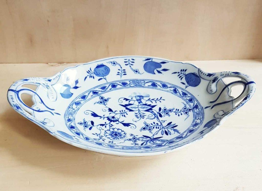 Antieke blauw-witte porseleinen serveerschaal Zwiebelmuster, Ophalen of Verzenden