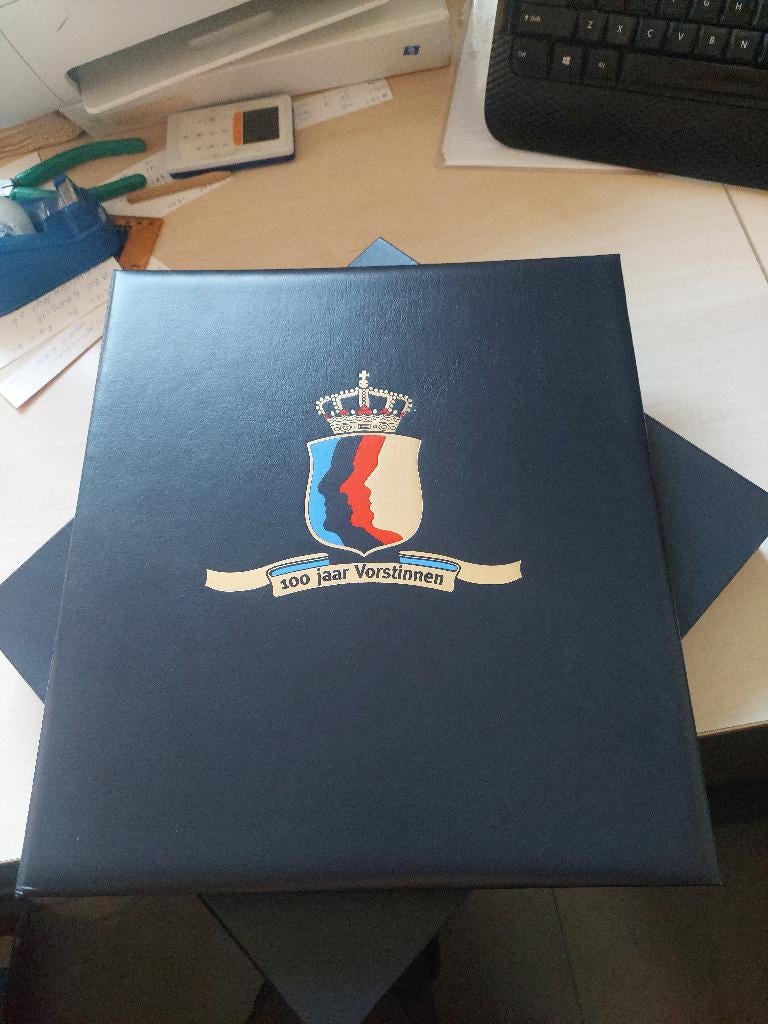 Alk 100 Jaar Vorstinnen GEEN ZEGELS, Ophalen of Verzenden, Postfris