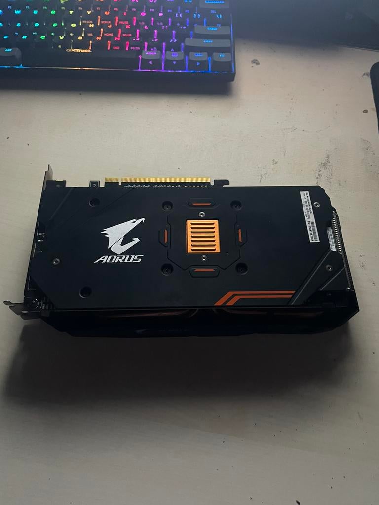 RX 580 videokaart – Goede staat – Perfect voor gaming, Computers en Software, Videokaarten, Nieuw, AMD, PCI-Express 3.0, GDDR4