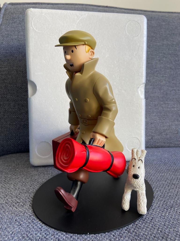 Kuifje Tintin "Ils arrivent" 46948 uit 2017 moulinsart, Verzamelen, Stripfiguren, Ophalen of Verzenden, Kuifje, Nieuw, Beeldje of Figuurtje