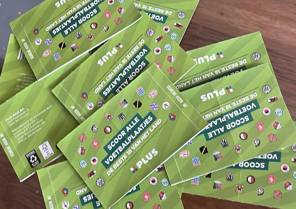 Pakjes voetbalplaatjes Plus (ongeopend), Plus, Ophalen of Verzenden