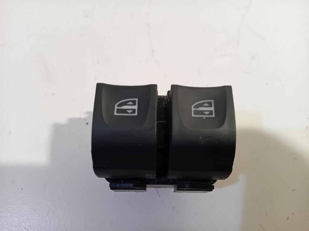 Bedieningspaneel elektrische ramen Renault Trafic, Auto-onderdelen, Onderdelen@venauto.nl, Van der Ven Autorecycling B.V., Gebruikt
