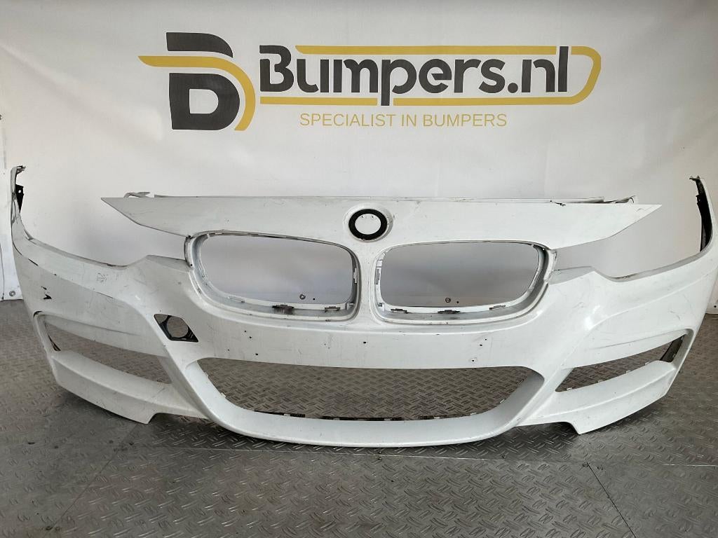 Bumper BMW 3 Series F30 F31 M Package  B39  Voorbumper, Ophalen of Verzenden, Bumpers.nl, Info@Bumpers.nl, Bumpers.nl