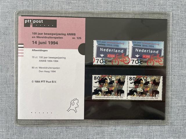 Postzegelmapje PZM125 - 100 jaar ANWB bewegwijzering,, Postzegels en Munten, Ophalen of Verzenden, Na 1940, Postfris