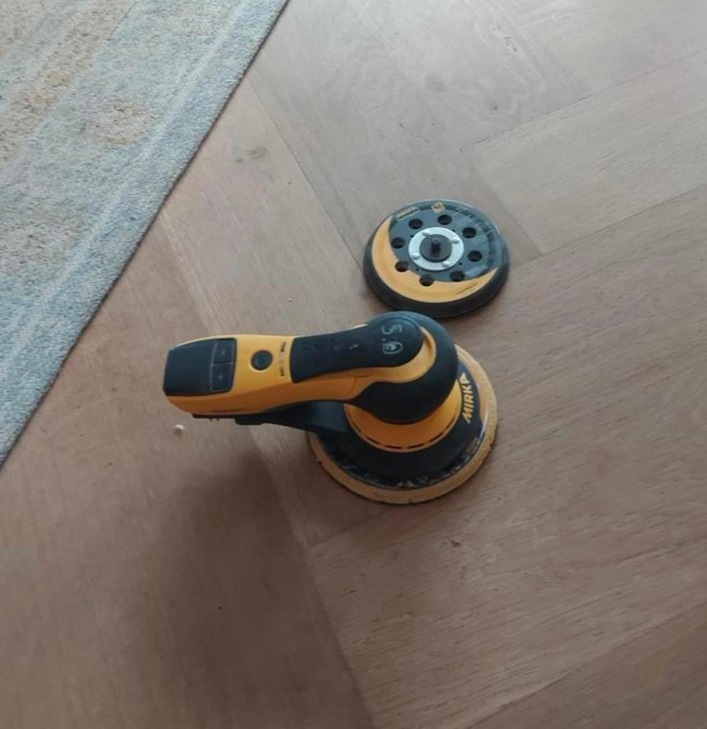 Mirka deos 5650 cv 125/150, Verzenden, Zo goed als nieuw, Minder dan 600 watt, Excentrische schuurmachine