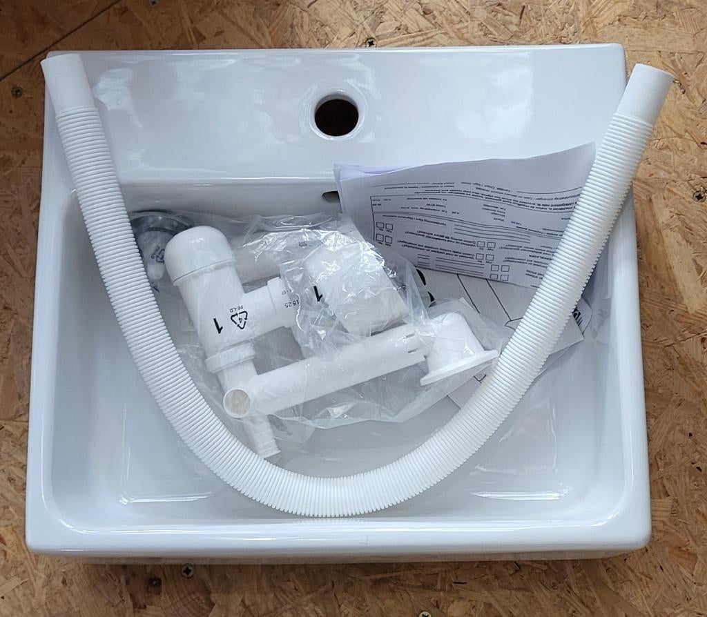 Wasbak porcelein nieuw, Doe-het-zelf en Verbouw, Ophalen, Nieuw, Wastafel