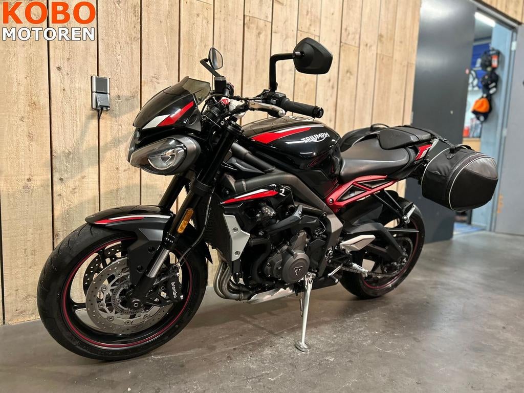 TRIUMPH STREET TRIPLE R (bj 2020) - foto 3