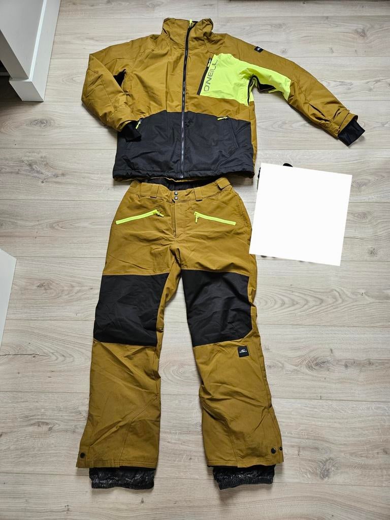 Nike skipak maat L jas, XL broek, Kleding | Heren, Wintersportkleding, Ophalen, Maat 52/54 (L), Nike, Gedragen