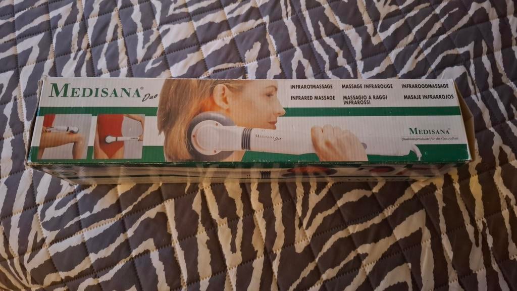 Medisana Duo Infrarood Massageapparaat, Ophalen of Verzenden, Euro's, Los biljet