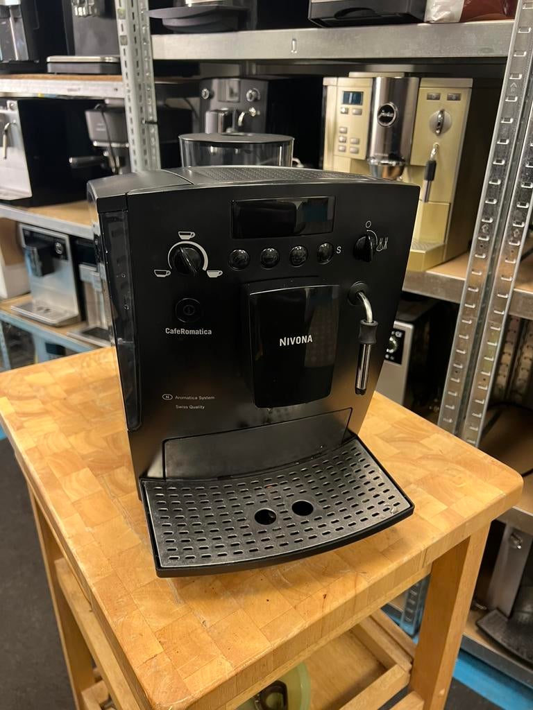 Nivona CafeRomatica, Witgoed en Apparatuur, Koffiezetapparaten, Zo goed als nieuw, Gemalen koffie, Koffiebonen, Koffiemachine