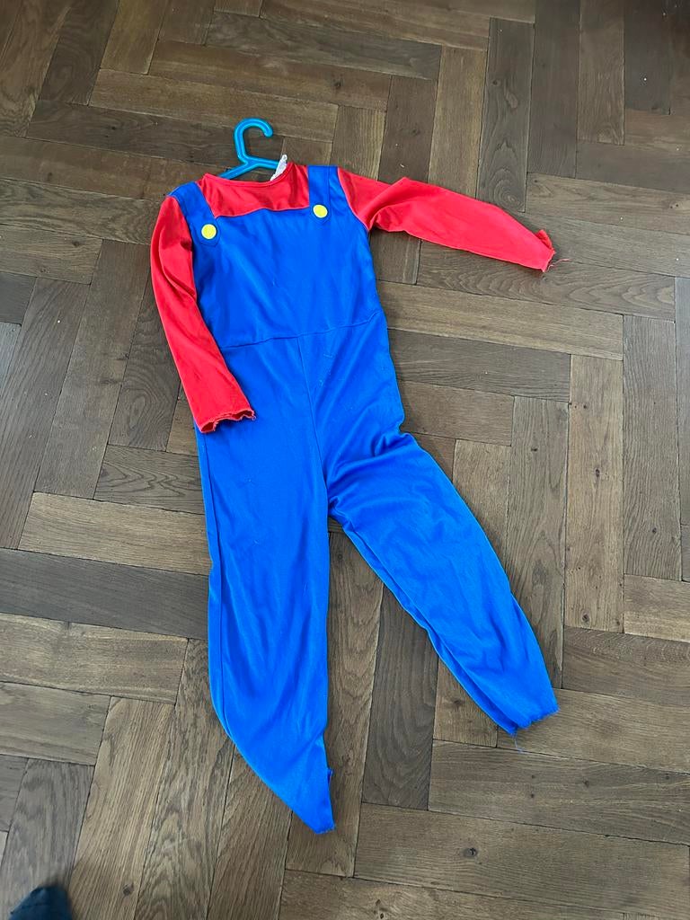 Carnavalskleding - Diverse maten - €5 per stuk, Ophalen of Verzenden, Gebruikt, 158 t/m 164, Jongen of Meisje