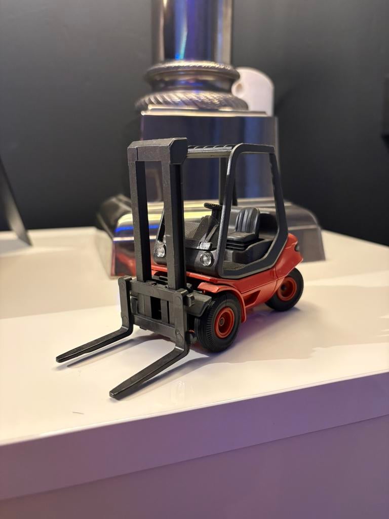 gama linde heftruck 1:25, Ophalen of Verzenden, Zo goed als nieuw, Overige merken