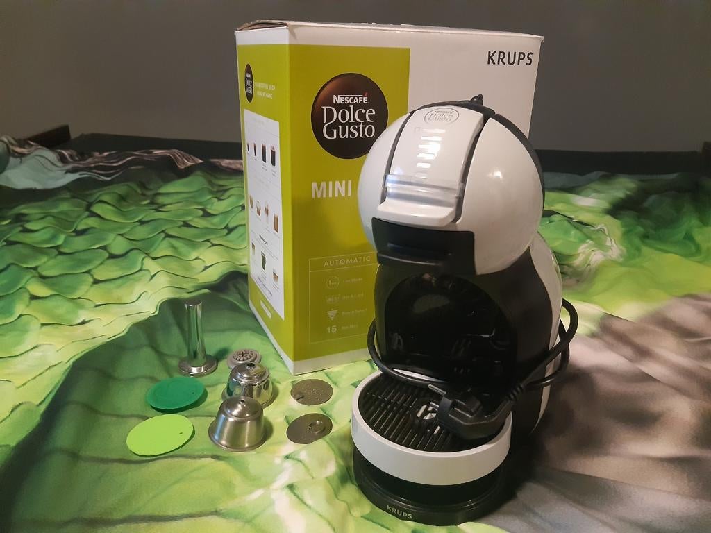 Dolce Gusto Express met herbruikbare capsules, Witgoed en Apparatuur, Espresso apparaat, Ophalen of Verzenden, Zo goed als nieuw