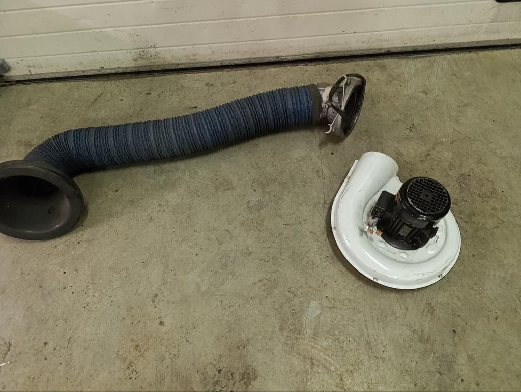 Nedermann lasrook afzuigunit met afzuigarm, Ophalen