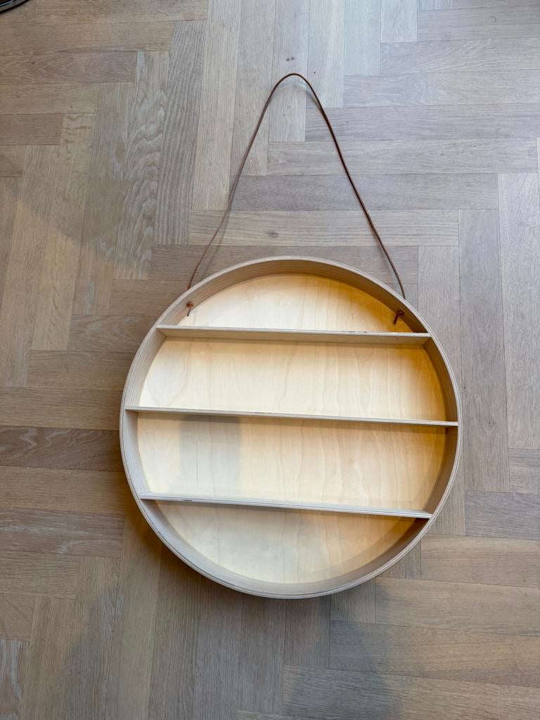 Ferm Living Round Dorm Wandkast, Ophalen, Zo goed als nieuw