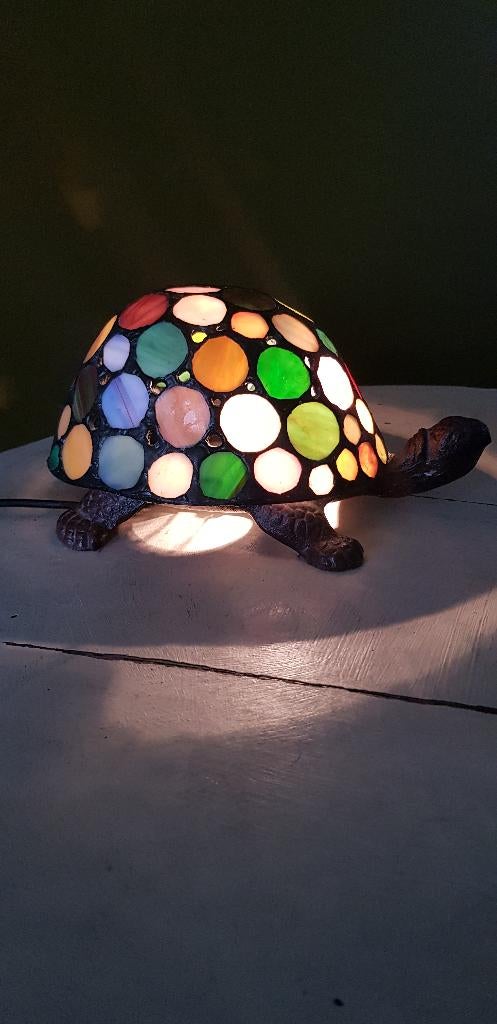 tiffany lamp schilpad €50, Huis en Inrichting, Lampen | Tafellampen, Ophalen, Zo goed als nieuw, Glas, Minder dan 50 cm
