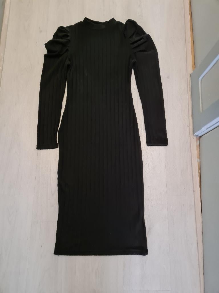 Zwarte Jurk Maat M (Shein), Ophalen of Verzenden, Zo goed als nieuw, Zwart, Boven de knie