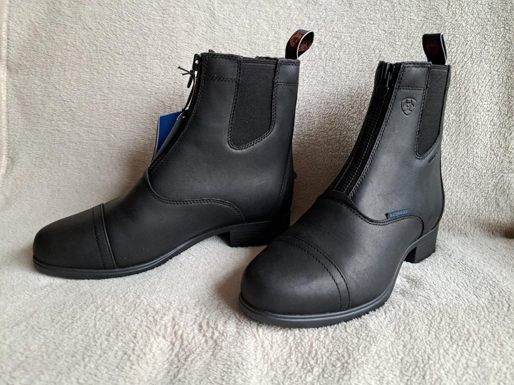 Nieuwe jodhpurs, Dieren en Toebehoren, Paardrijkleding, Nieuw, Ophalen of Verzenden, Nvt, Schoeisel