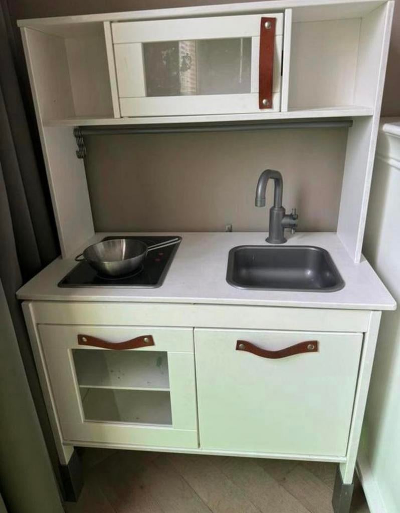 Ikea DUKTIG keukentje, Ophalen, Zo goed als nieuw