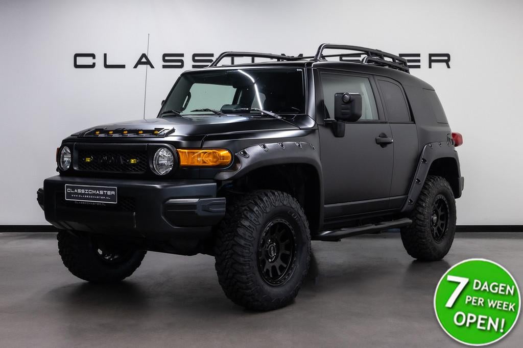 Toyota FJ Cruiser V6 VVT-i Btw auto, Fiscale waarde € 8.00, Automaat, Gebruikt, 4000 cc, Leder en Stof