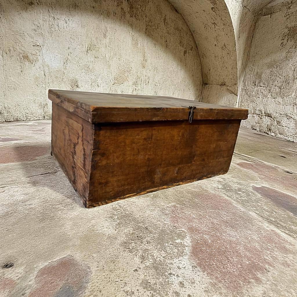Vintage houten kist / bijzettafel / coffee table, Ophalen, 50 tot 100 cm, Minder dan 50 cm, Minder dan 50 cm