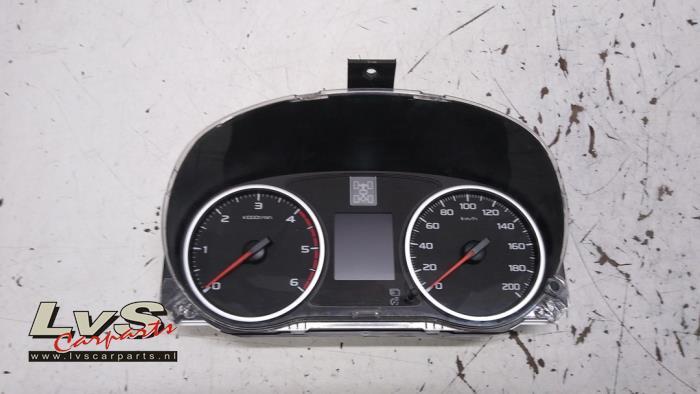 Kilometerteller KM van een Fiat Fullback, Gebruikt, -, -, Ophalen of Verzenden