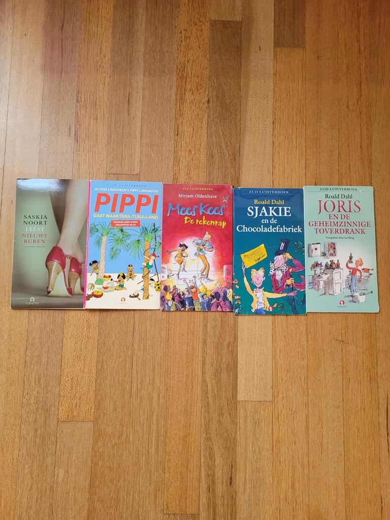 5 verschillende CD luisterboeken, Boeken, Luisterboeken, Ophalen of Verzenden, Roald Dahl, Astrid Lindgren, Saskia Noort, Miriam Oldenhave