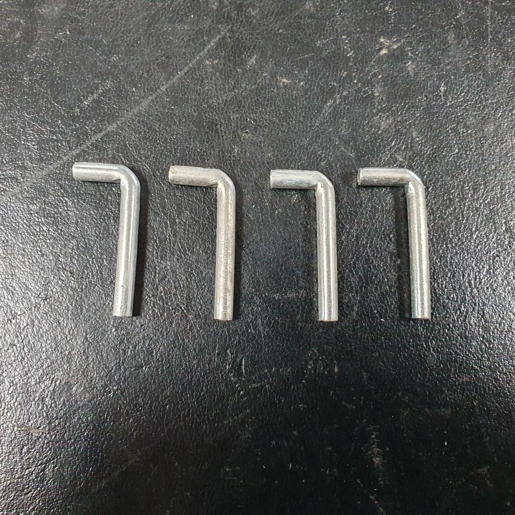 4x Lundia metalen schappendragers, plankendragers, legbordh, Niet ingevuld, Gebruikt, Niet ingevuld, Niet ingevuld